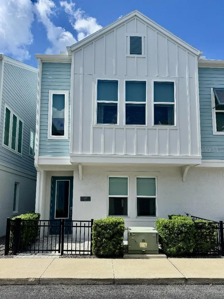 2317 LINDSTROM STREET, SARASOTA