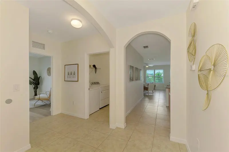 8905 EXCELSIOR LOOP, VENICE, photo 4 of 51