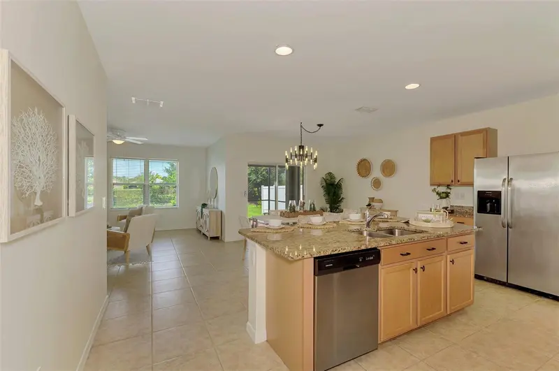8905 EXCELSIOR LOOP, VENICE, photo 5 of 51