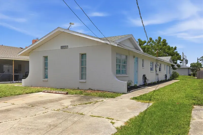 1805 MARBETH STREET #1805/1807, SARASOTA