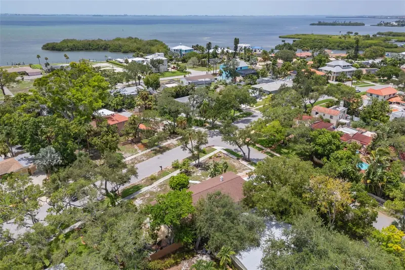 Thumbnail 43