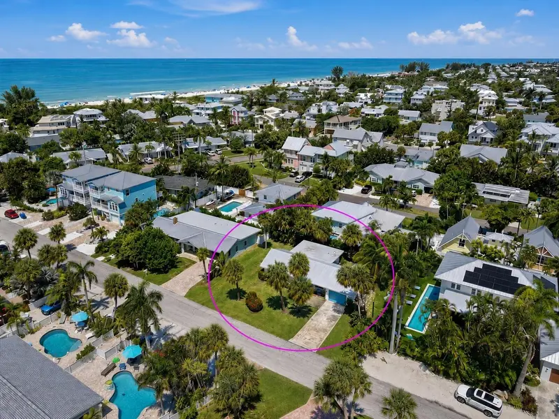 206 75TH STREET, HOLMES BEACH, photo 2 of 29