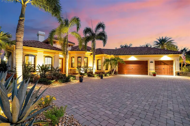 15114 LINN PARK TERRACE, LAKEWOOD RANCH