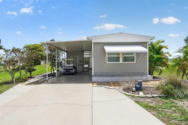 7424 WIDNESS LANE, PORT CHARLOTTE
