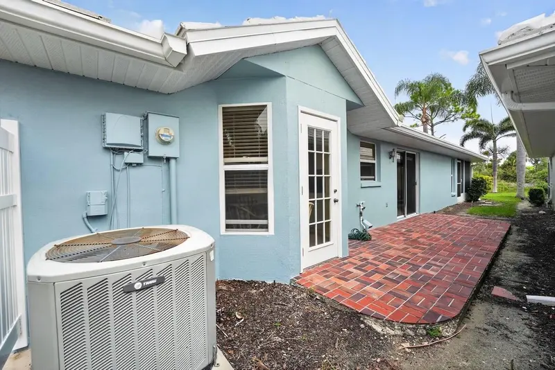 746 HARRINGTON LAKE DRIVE #117, VENICE, photo 3 of 43