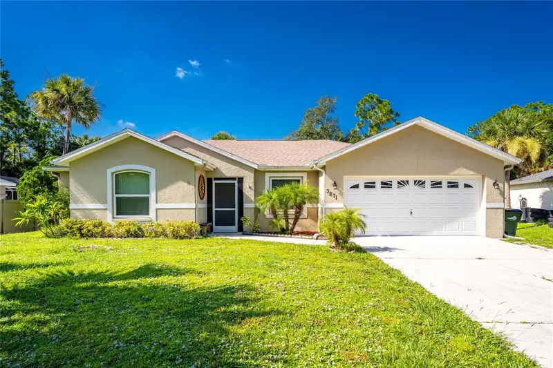 3871 COQUINA AVENUE, NORTH PORT