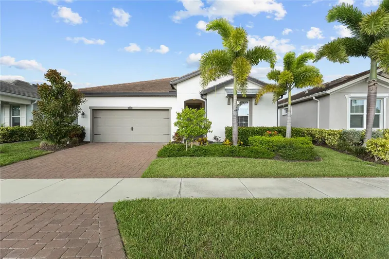 8712 BAY MEADOW DRIVE, SARASOTA