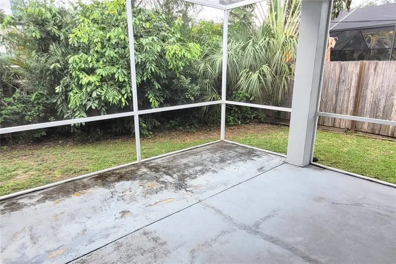 Thumbnail 38