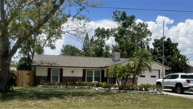 2425 DOUD STREET, SARASOTA