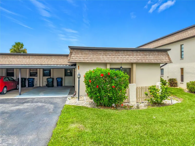 1716 LAKESIDE DRIVE #1714B, VENICE