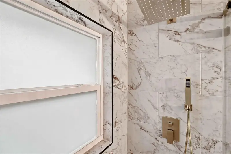 Thumbnail 27
