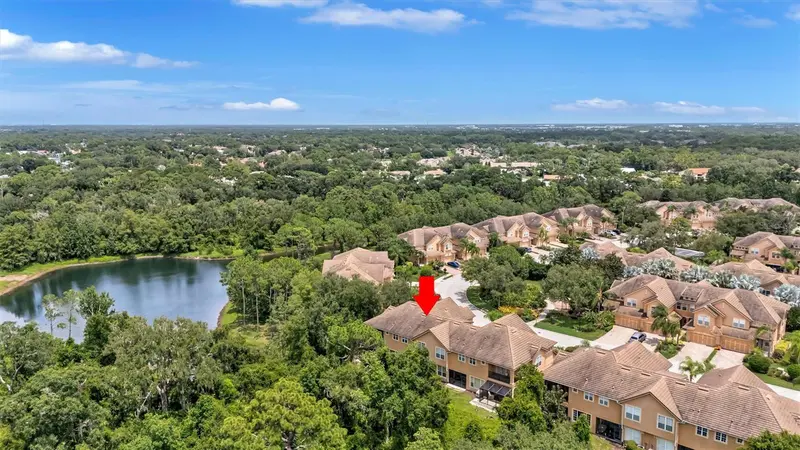 8228 VILLA GRANDE COURT, SARASOTA, photo 3 of 44