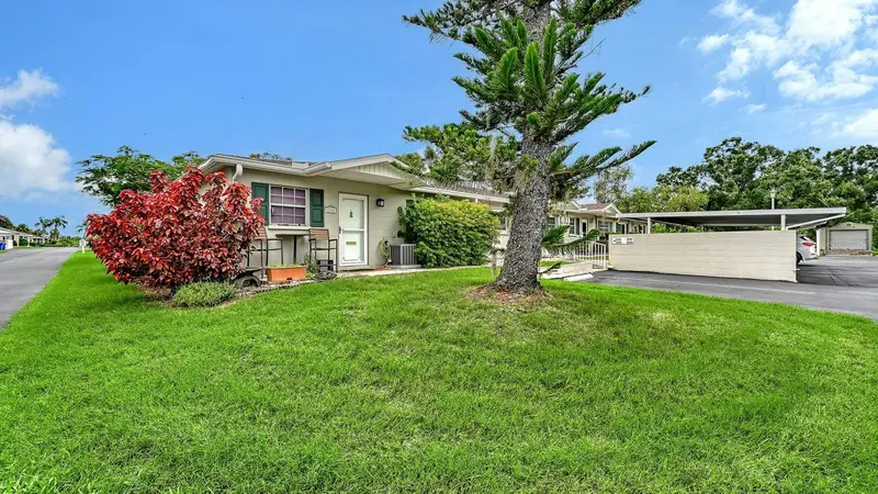 2436 GOLF COURSE DRIVE #707, SARASOTA