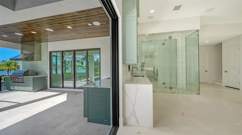 Thumbnail 13