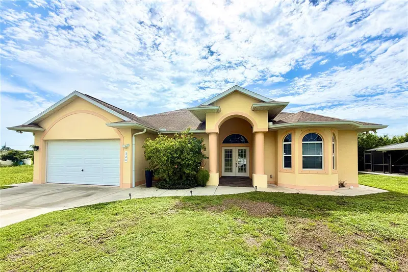 324 SANTURCE AVENUE, NORTH PORT