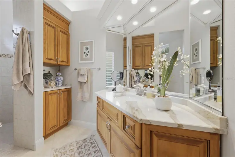 Thumbnail 40