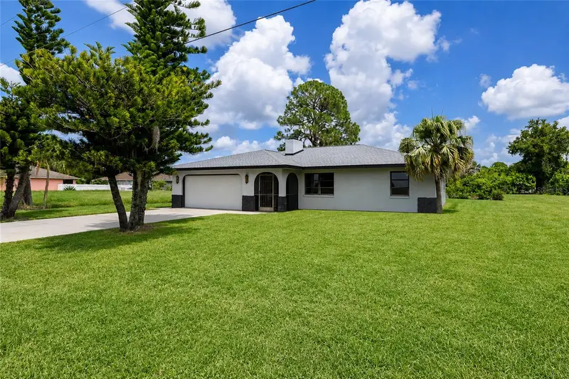 11910 SARAGOSSA LANE, NORTH PORT