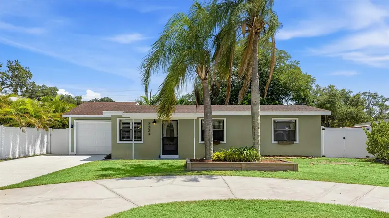2324 TEMPLE STREET, SARASOTA, photo 5 of 36
