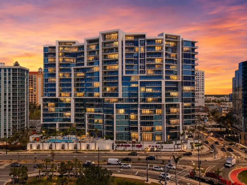 1155 GULFSTREAM AVENUE #807, SARASOTA