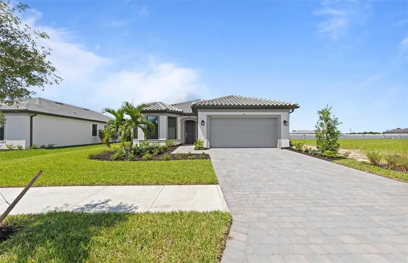 4415 LAKESIDE GROVE, NORTH PORT