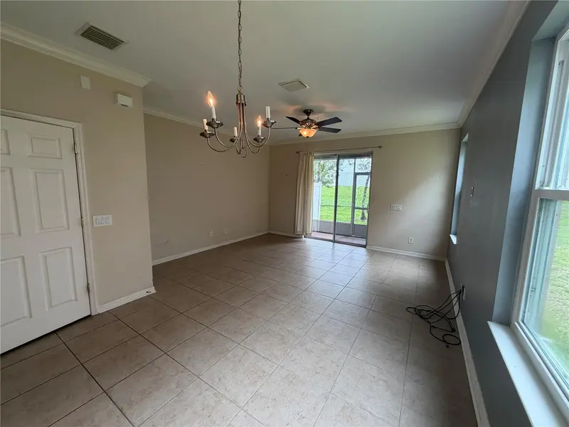 1146 GRANTHAM DRIVE, SARASOTA, photo 2 of 18