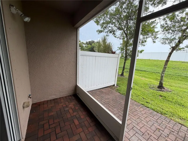 1146 GRANTHAM DRIVE, SARASOTA, photo 5 of 18