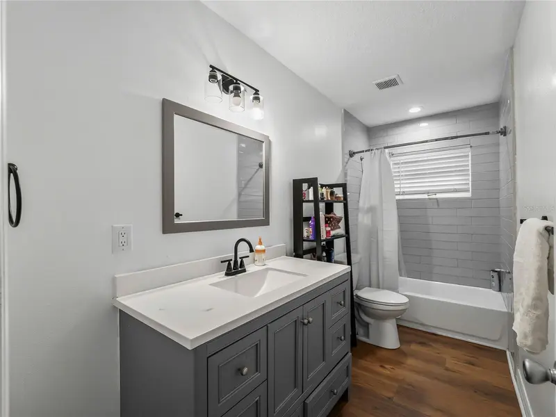 Thumbnail 15