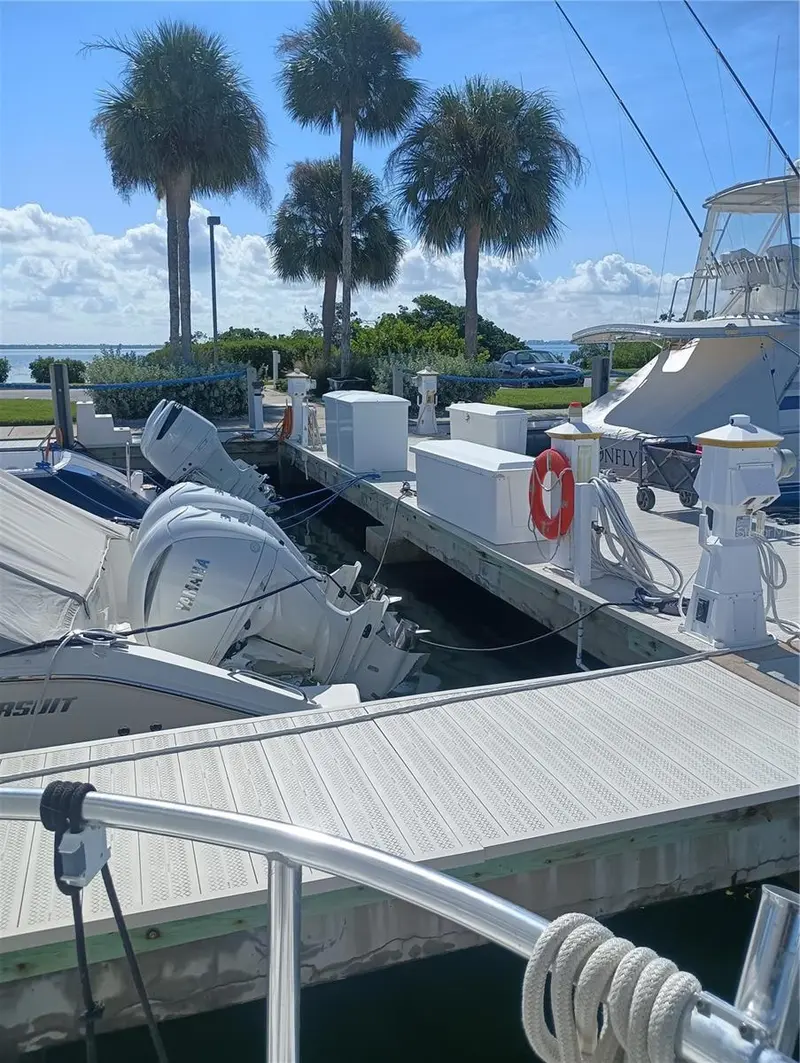2600 HARBOURSIDE DRIVE #P-05, LONGBOAT KEY