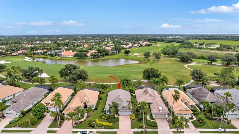 7163 SANDHILLS PLACE, LAKEWOOD RANCH, photo 2 of 44