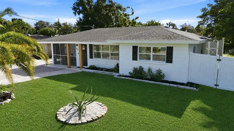 6103 CARLTON AVENUE, SARASOTA