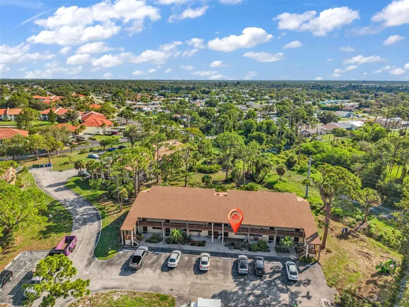8 QUAILS RUN BOULEVARD #4, ENGLEWOOD