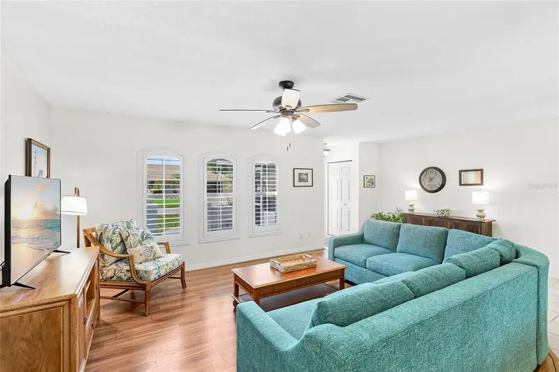 157 HOURGLASS DRIVE, VENICE, photo 5 of 55