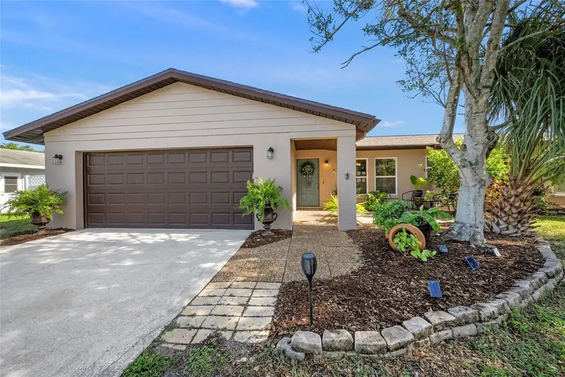 911 SOUTHERN PINE LANE, SARASOTA
