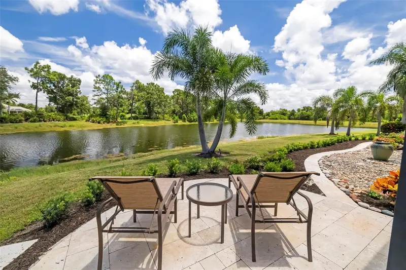 7215 CHATSWORTH COURT, BRADENTON, photo 2 of 94