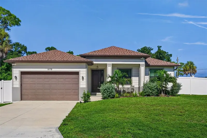 5178 FLORIDA ROAD, VENICE, photo 2 of 95