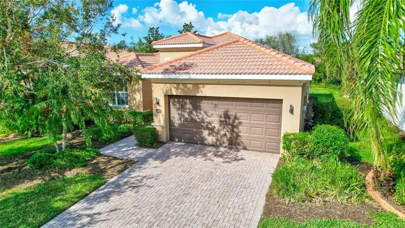 9019 HERITAGE SOUND DRIVE, BRADENTON