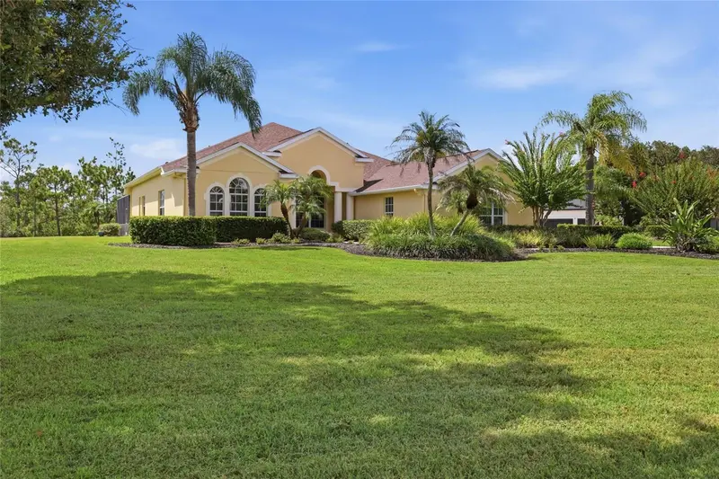 23327 RED ROBIN PLACE, BRADENTON, photo 5 of 72