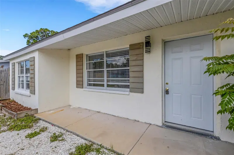 2522 STRATFORD DRIVE, SARASOTA