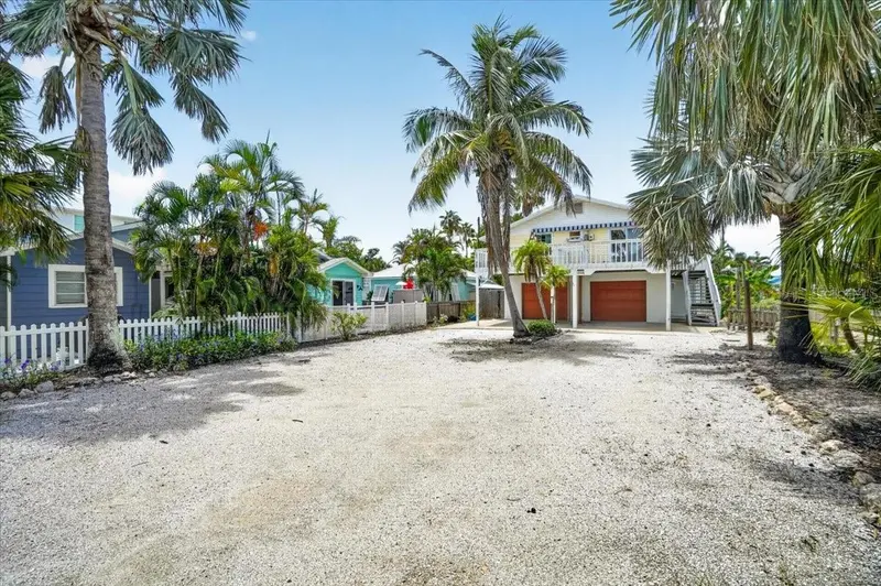524 SPRING AVENUE, ANNA MARIA