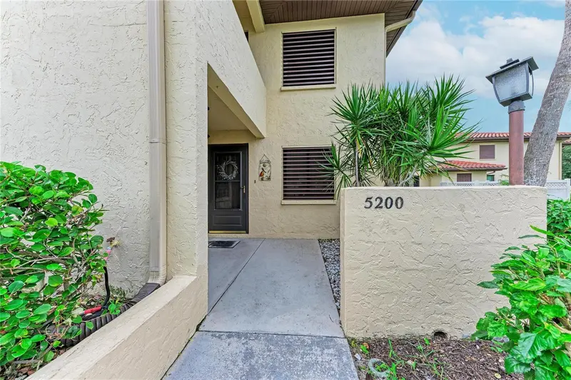 5200 LAKE VILLAGE DRIVE #79, SARASOTA, photo 3 of 29