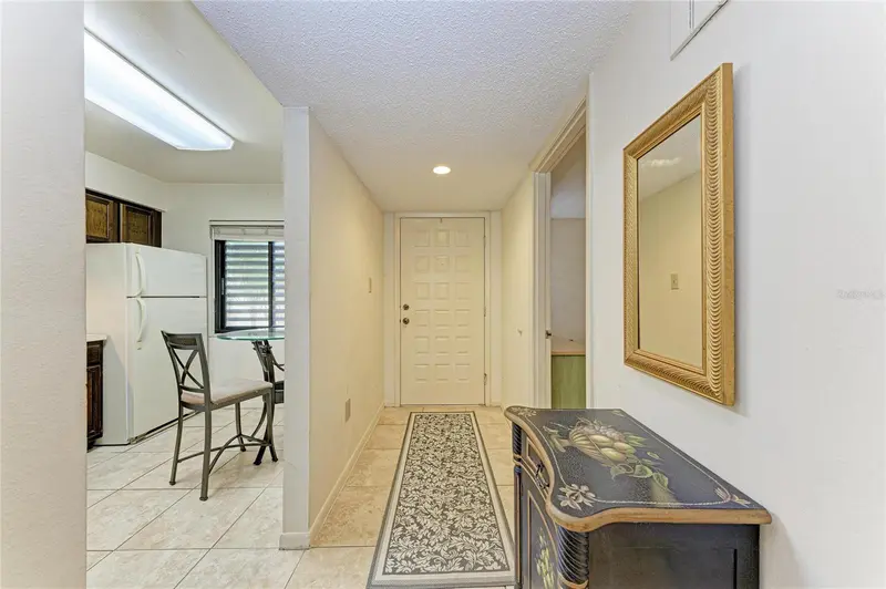 5200 LAKE VILLAGE DRIVE #79, SARASOTA, photo 4 of 29