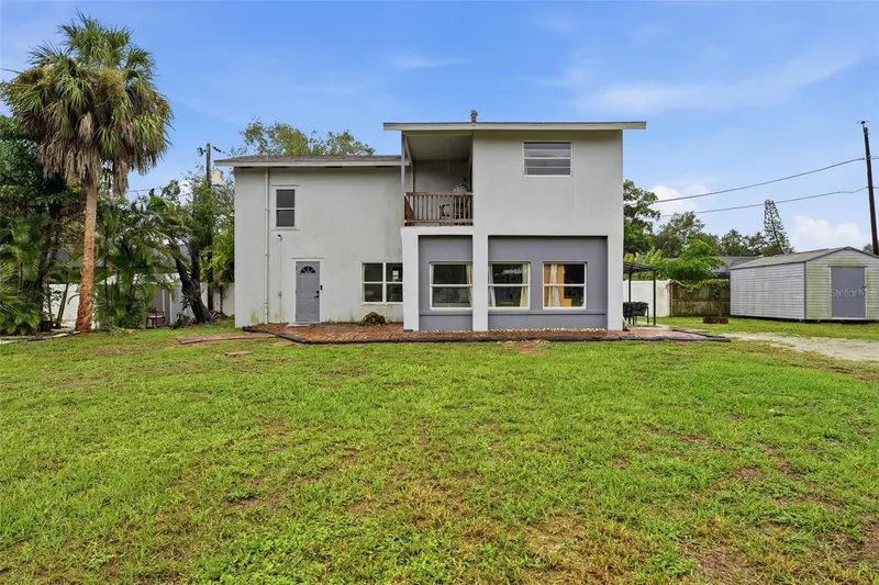3052 ALTA VISTA ST, SARASOTA