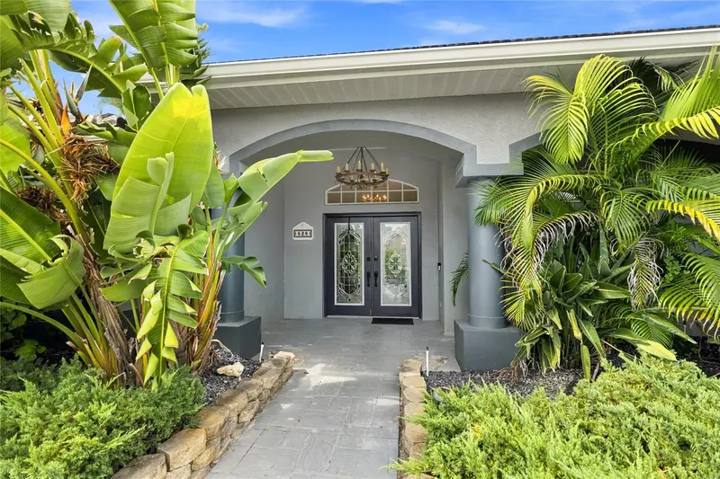 528 LAUREL CHERRY LANE, VENICE, photo 2 of 31