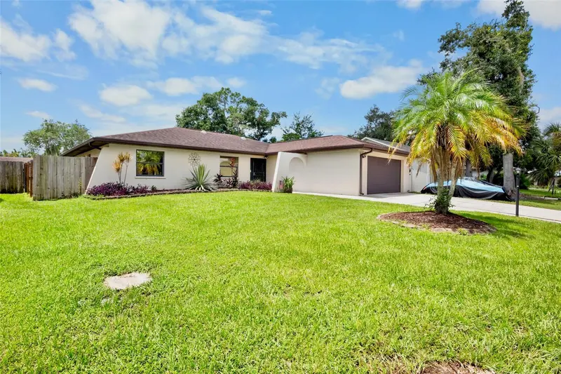6816 MAUNA LOA BOULEVARD, SARASOTA, photo 2 of 37