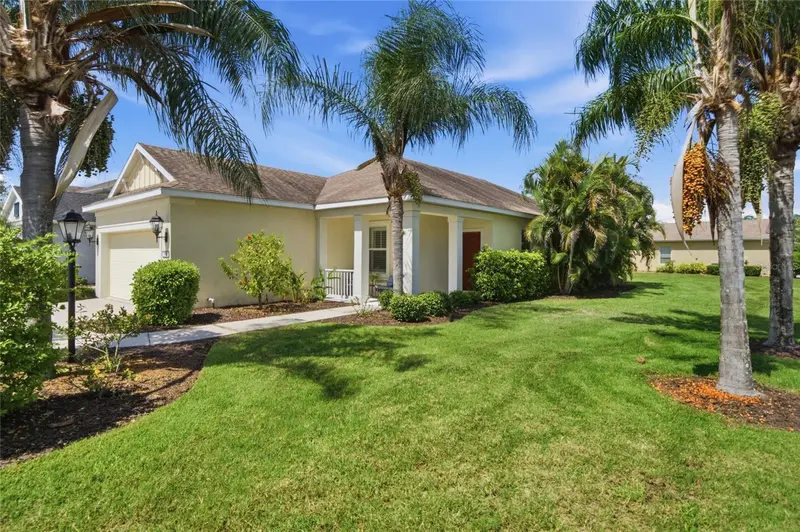 5002 BOSTON COMMON GLEN, BRADENTON, photo 2 of 51