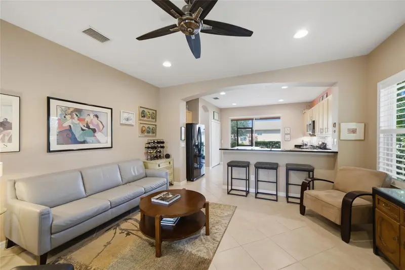 5002 BOSTON COMMON GLEN, BRADENTON, photo 4 of 51