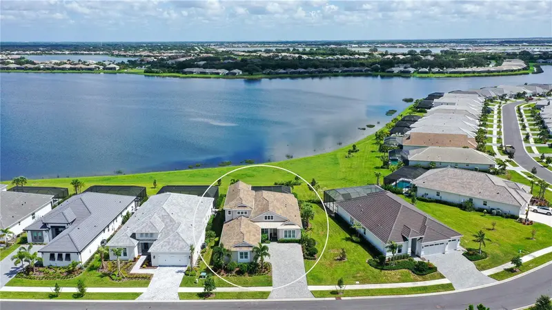 7919 WATERBEND TRAIL, SARASOTA, photo 2 of 91