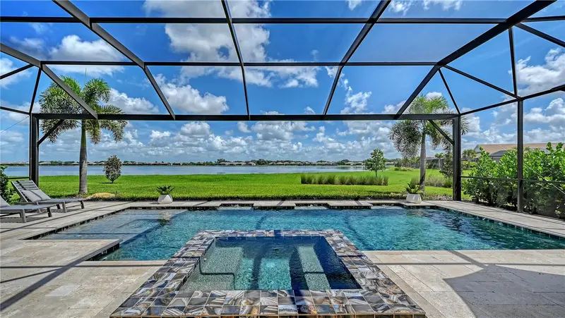 7919 WATERBEND TRAIL, SARASOTA, photo 5 of 91