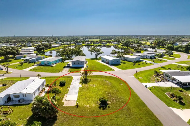 6323 BOB WHITE DRIVE, ENGLEWOOD, photo 4 of 40