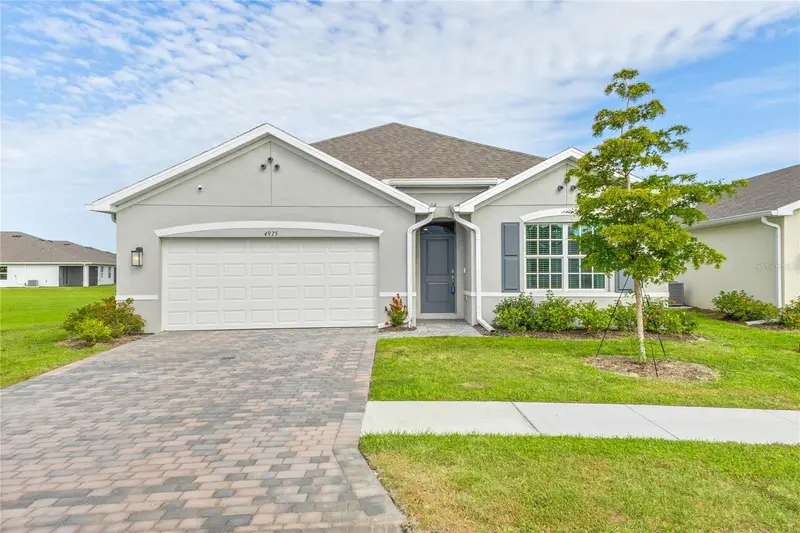 4975 TUSCOLA BOULEVARD, NORTH PORT